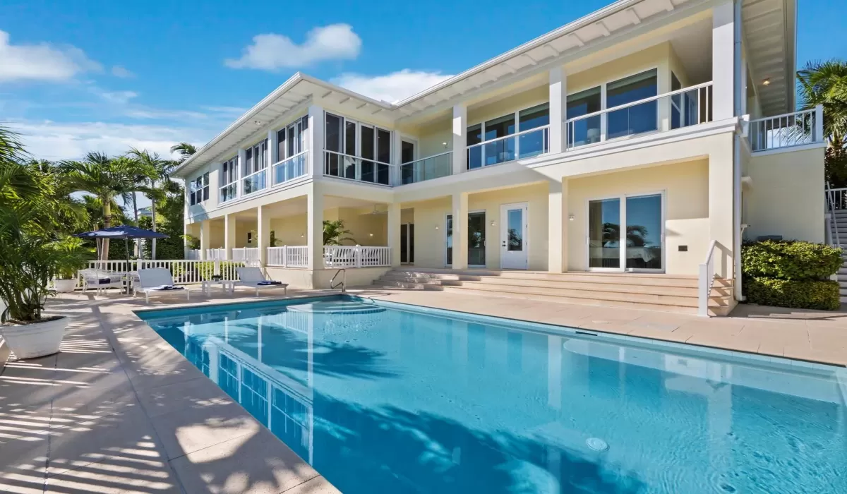 5 Bedrooms Bedrooms, 0 ,5 BathroomsBathrooms,Residential,For Sale,0,D6145104