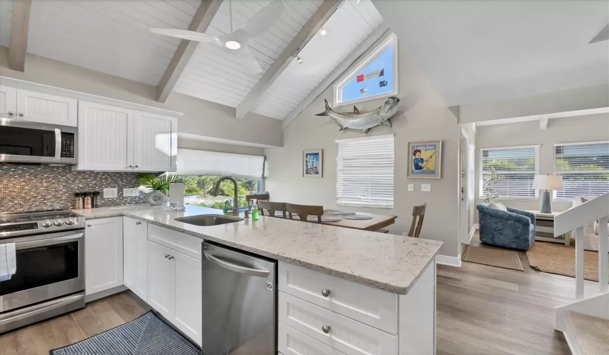 3 Bedrooms Bedrooms, 0 ,3 BathroomsBathrooms,Residential,For Sale,0,D6145233