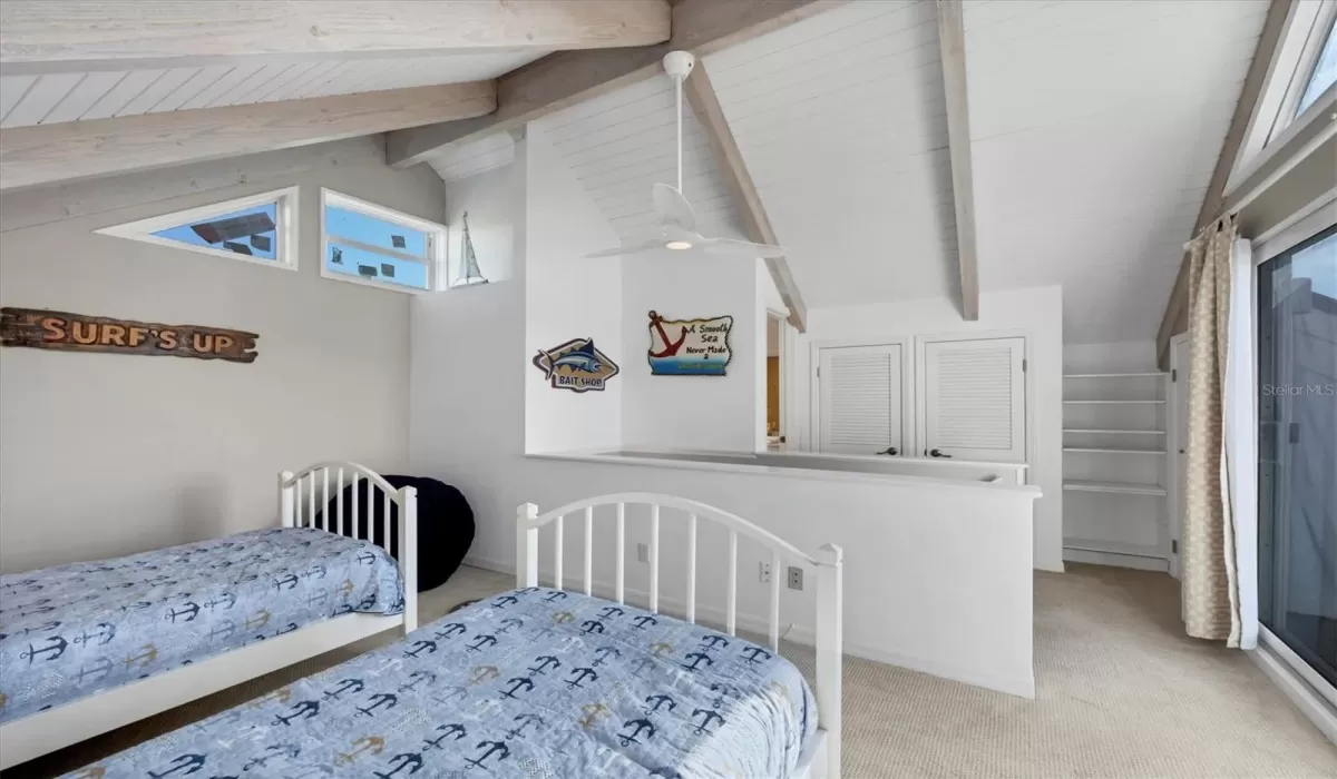 3 Bedrooms Bedrooms, 0 ,3 BathroomsBathrooms,Residential,For Sale,0,D6145233