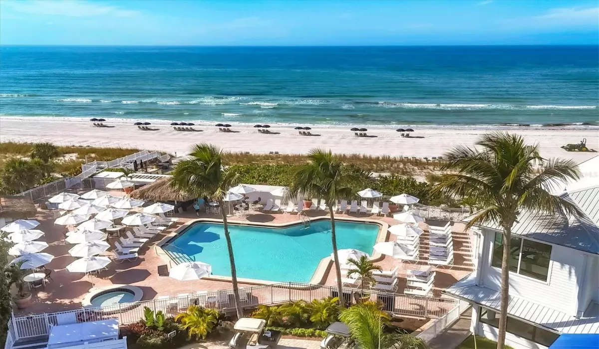 3 Bedrooms Bedrooms, 0 ,3 BathroomsBathrooms,Residential,For Sale,0,D6145233