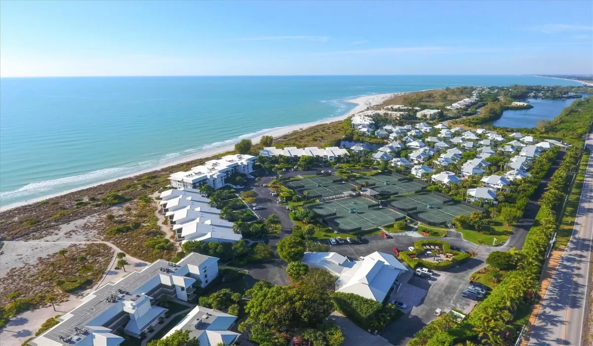 3 Bedrooms Bedrooms, 0 ,3 BathroomsBathrooms,Residential,For Sale,0,D6145233