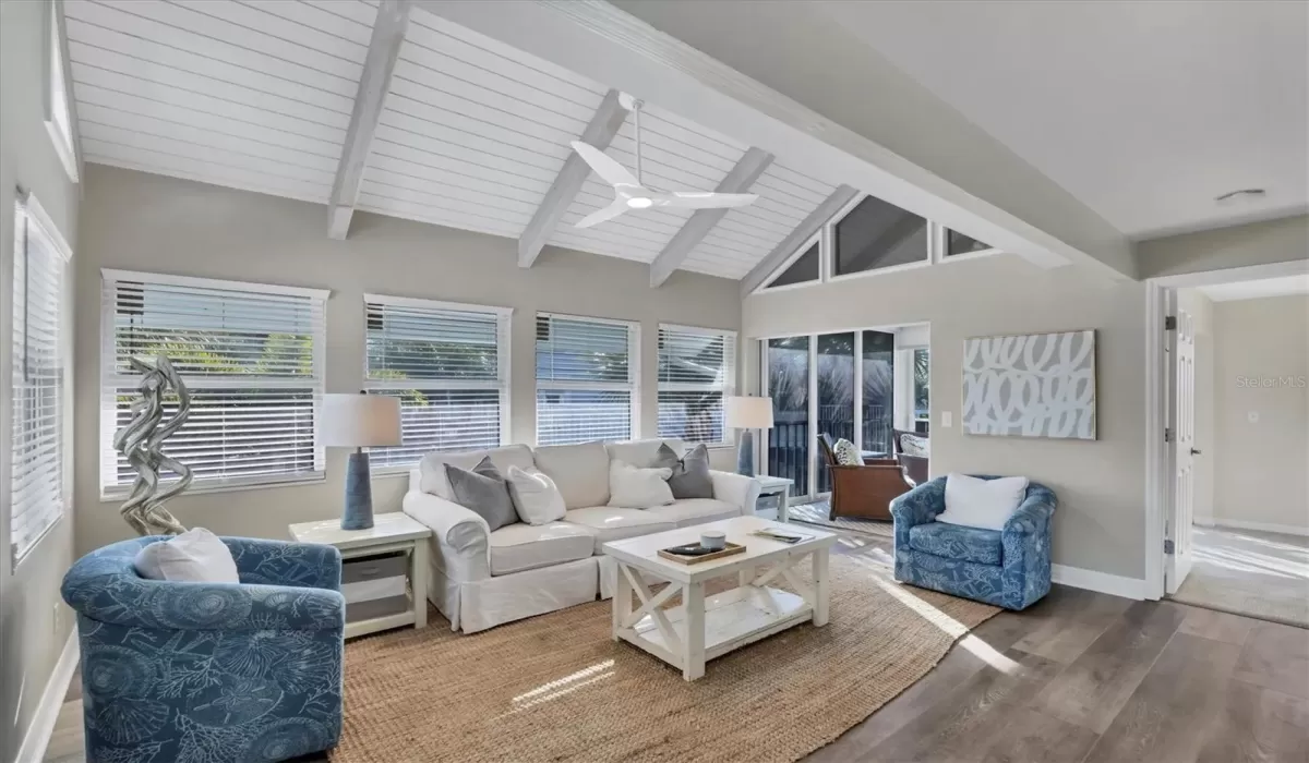 Windows with Lots of Light!