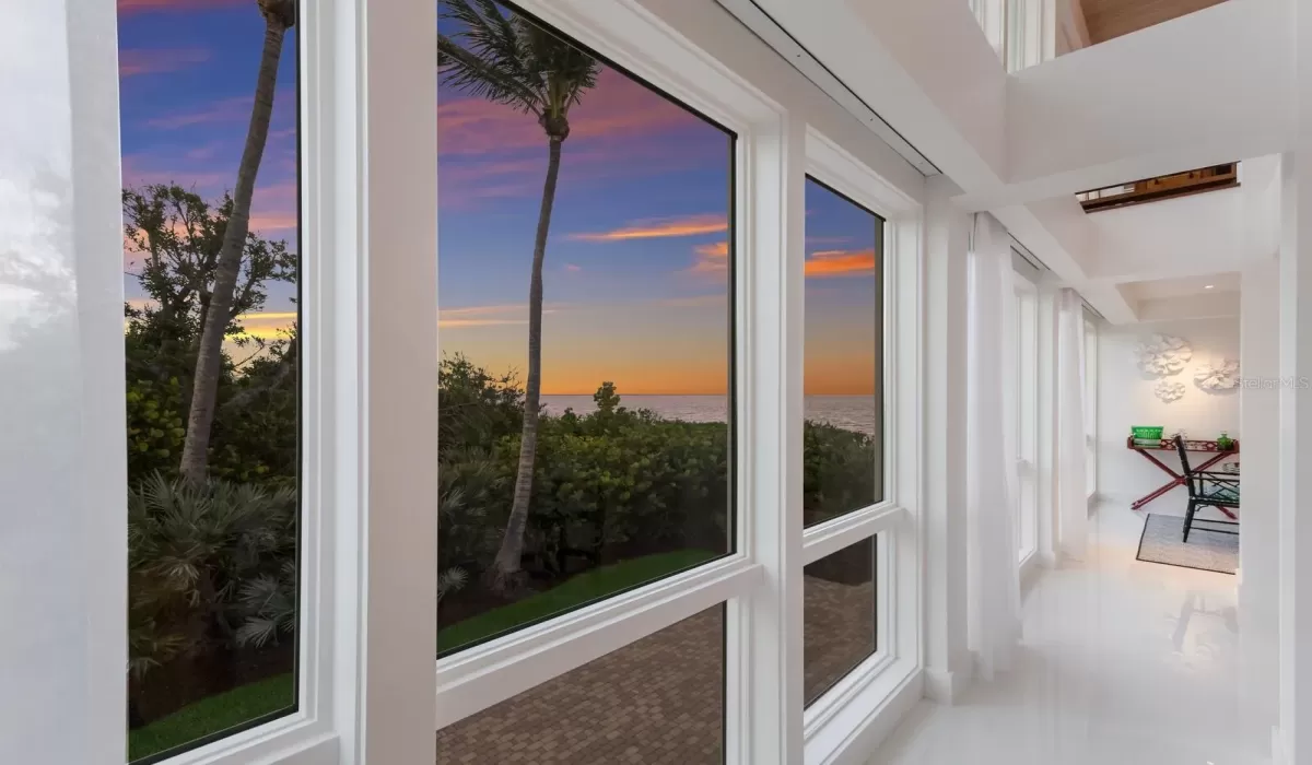 4 Bedrooms Bedrooms, 0 ,3 BathroomsBathrooms,Residential,For Sale,0,D6145154