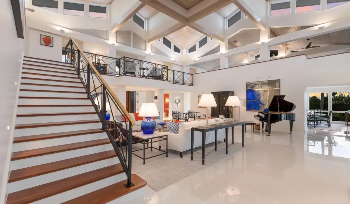 4 Bedrooms Bedrooms, 0 ,3 BathroomsBathrooms,Residential,For Sale,0,D6145154