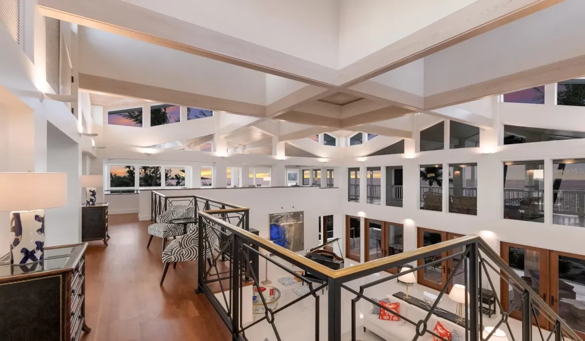 4 Bedrooms Bedrooms, 0 ,3 BathroomsBathrooms,Residential,For Sale,0,D6145154