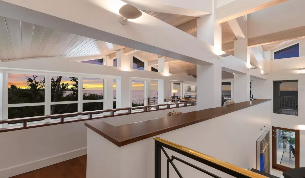 4 Bedrooms Bedrooms, 0 ,3 BathroomsBathrooms,Residential,For Sale,0,D6145154