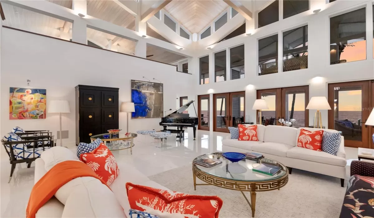 4 Bedrooms Bedrooms, 0 ,3 BathroomsBathrooms,Residential,For Sale,0,D6145154