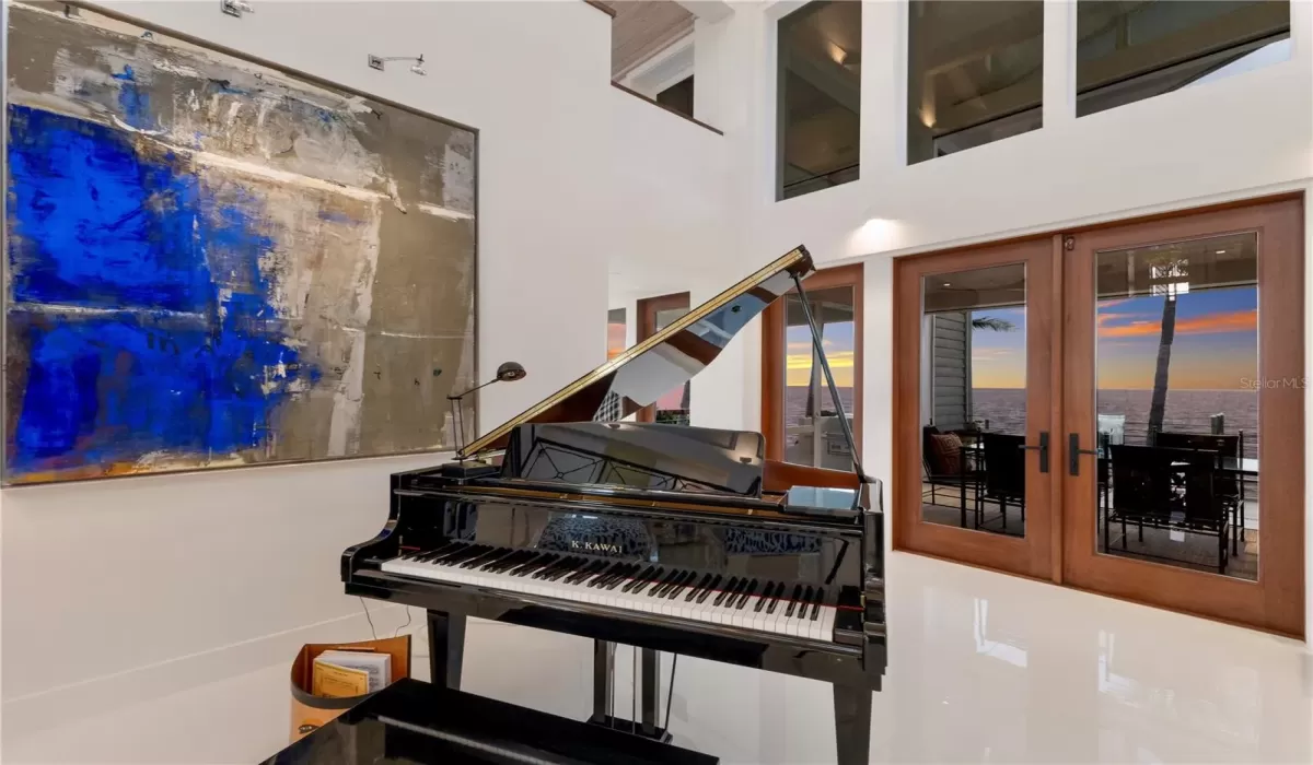 4 Bedrooms Bedrooms, 0 ,3 BathroomsBathrooms,Residential,For Sale,0,D6145154