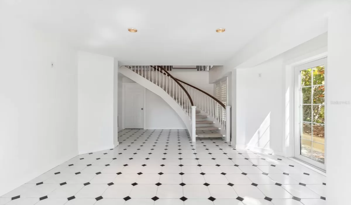 3 Bedrooms Bedrooms, 0 ,3 BathroomsBathrooms,Residential,For Sale,0,D6145319