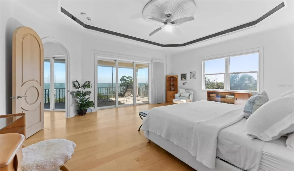 4 Bedrooms Bedrooms, 0 ,4 BathroomsBathrooms,Residential,For Sale,0,TB8458432