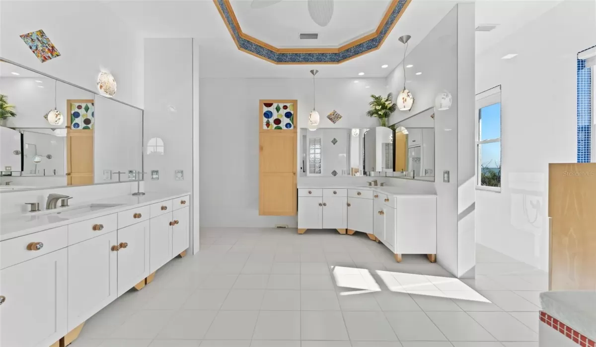 4 Bedrooms Bedrooms, 0 ,4 BathroomsBathrooms,Residential,For Sale,0,TB8458432