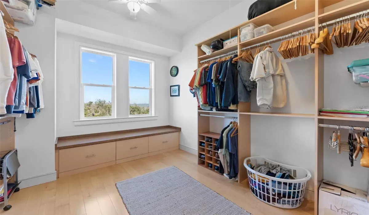 4 Bedrooms Bedrooms, 0 ,4 BathroomsBathrooms,Residential,For Sale,0,TB8458432