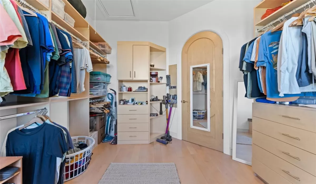 4 Bedrooms Bedrooms, 0 ,4 BathroomsBathrooms,Residential,For Sale,0,TB8458432