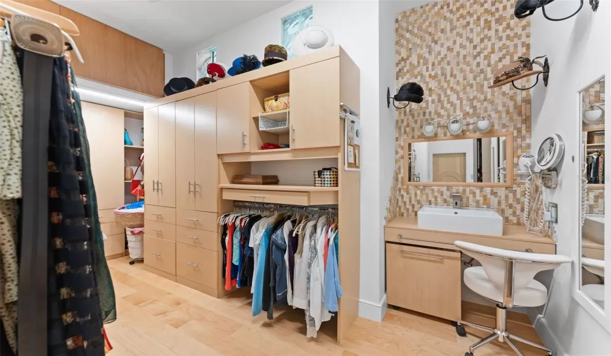 4 Bedrooms Bedrooms, 0 ,4 BathroomsBathrooms,Residential,For Sale,0,TB8458432