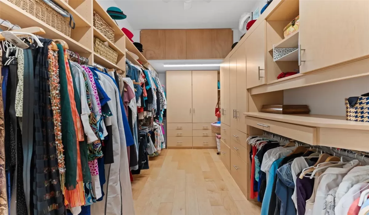 4 Bedrooms Bedrooms, 0 ,4 BathroomsBathrooms,Residential,For Sale,0,TB8458432