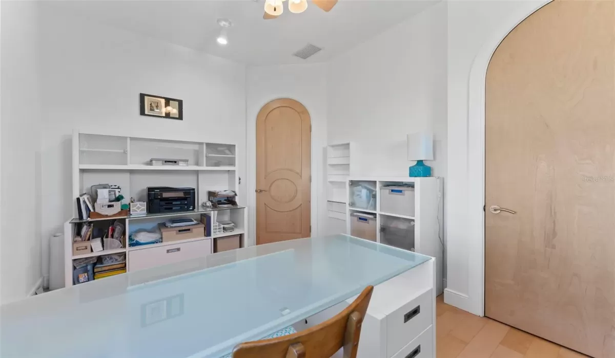 4 Bedrooms Bedrooms, 0 ,4 BathroomsBathrooms,Residential,For Sale,0,TB8458432