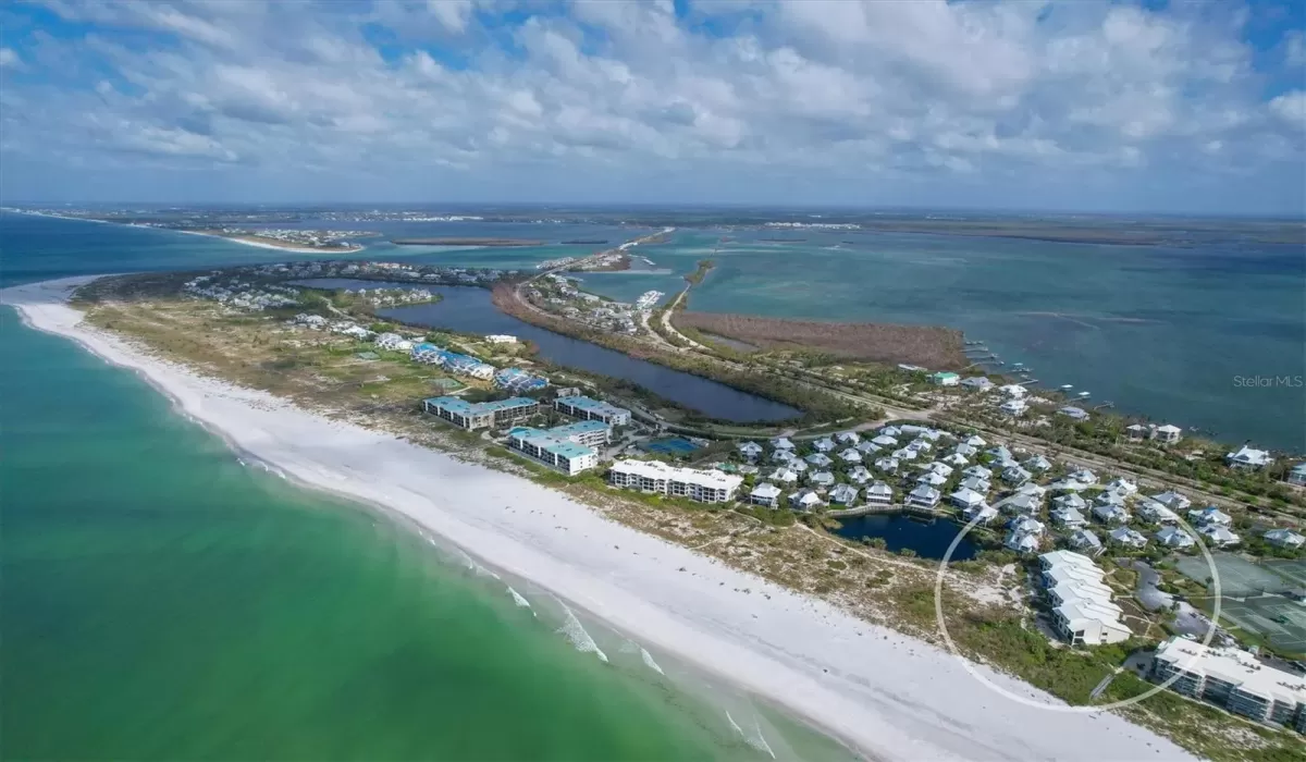 2 Bedrooms Bedrooms, 0 ,2 BathroomsBathrooms,Residential,For Sale,0,D6139754