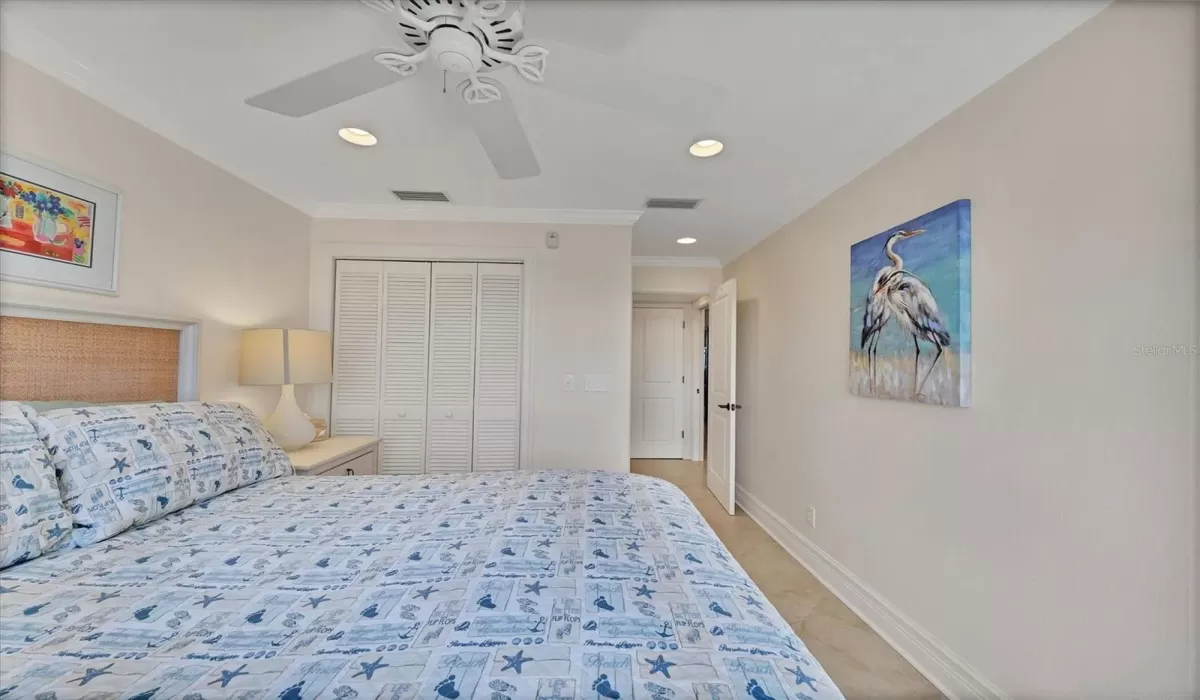 2 Bedrooms Bedrooms, 0 ,2 BathroomsBathrooms,Residential,For Sale,0,D6139754