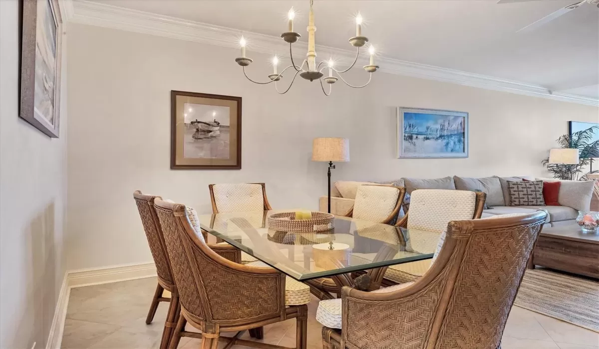 2 Bedrooms Bedrooms, 0 ,2 BathroomsBathrooms,Residential,For Sale,0,D6139754