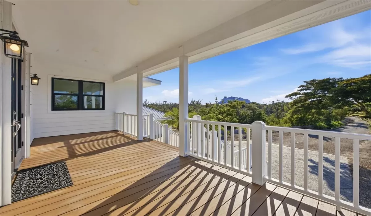 4 Bedrooms Bedrooms, 0 ,2 BathroomsBathrooms,Residential,For Sale,0,D6145351