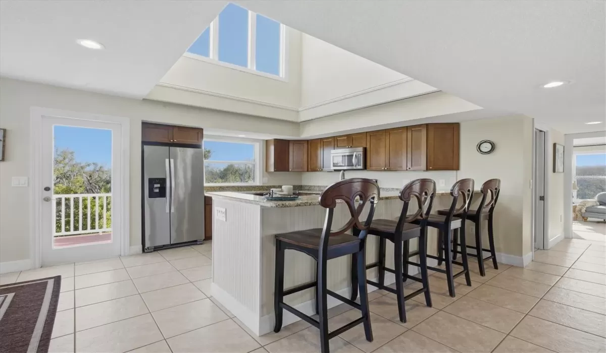 4 Bedrooms Bedrooms, 0 ,2 BathroomsBathrooms,Residential,For Sale,0,D6145351