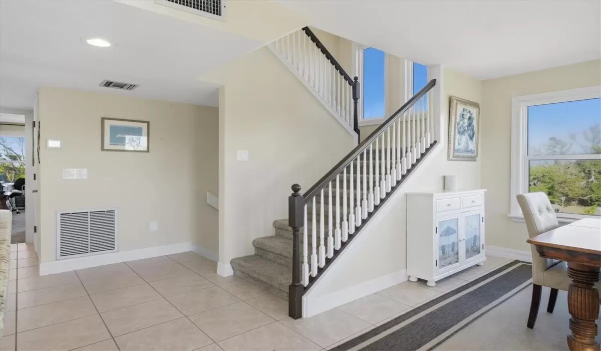 4 Bedrooms Bedrooms, 0 ,2 BathroomsBathrooms,Residential,For Sale,0,D6145351