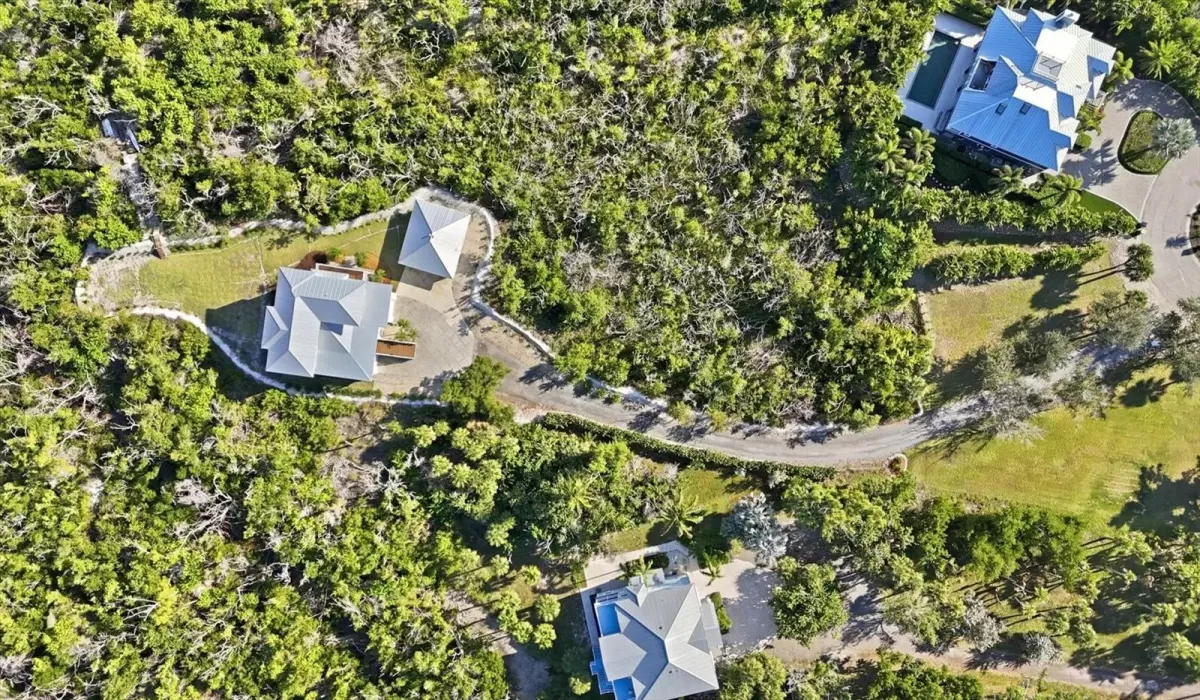 4 Bedrooms Bedrooms, 0 ,2 BathroomsBathrooms,Residential,For Sale,0,D6145351