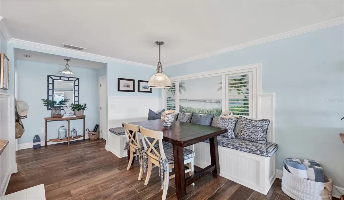 2 Bedrooms Bedrooms, 0 ,2 BathroomsBathrooms,Residential,For Sale,0,D6145498