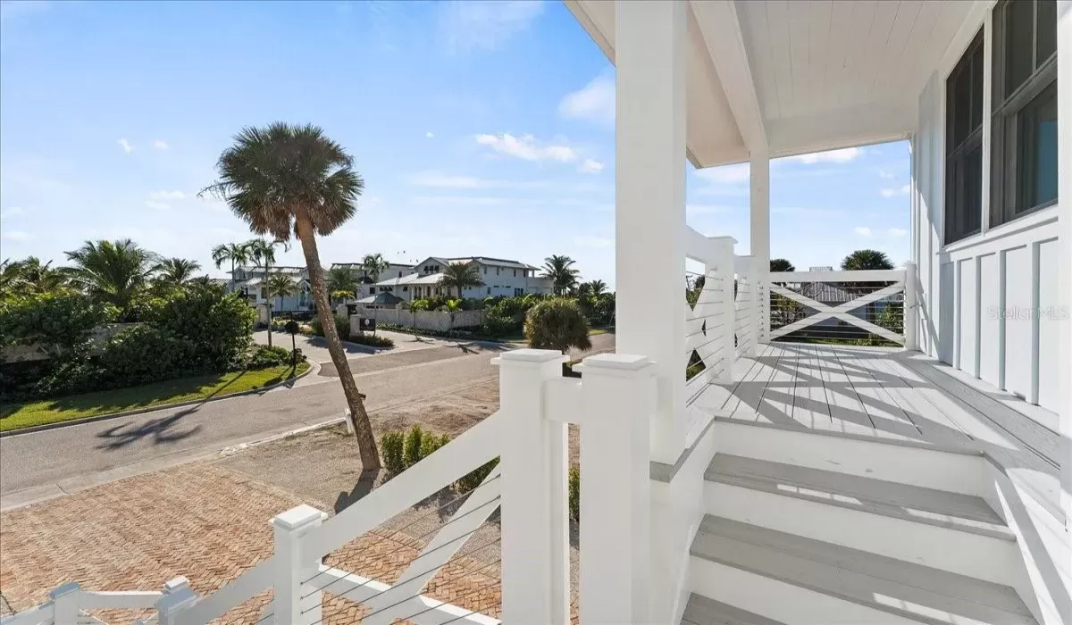 5 Bedrooms Bedrooms, 0 ,4 BathroomsBathrooms,Residential,For Sale,0,D6145524