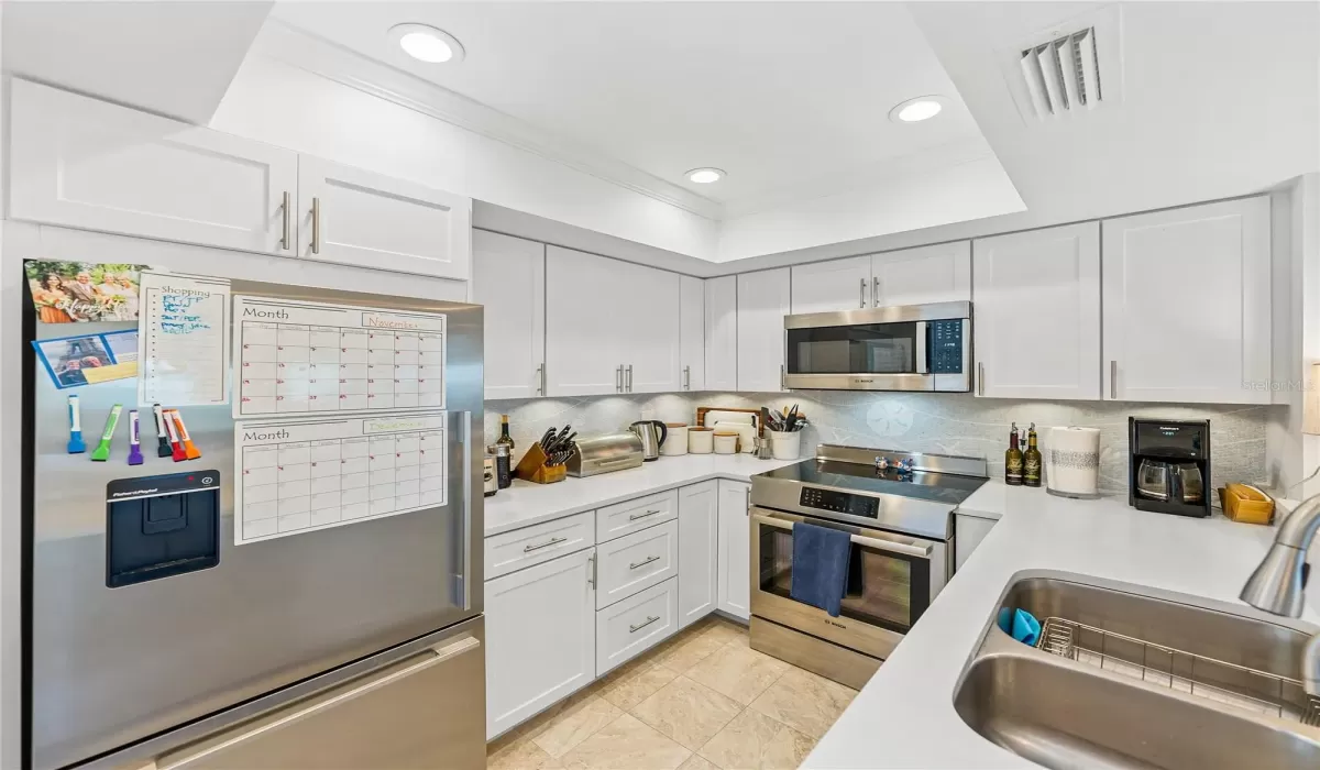 2 Bedrooms Bedrooms, 0 ,2 BathroomsBathrooms,Residential,For Sale,0,D6145526