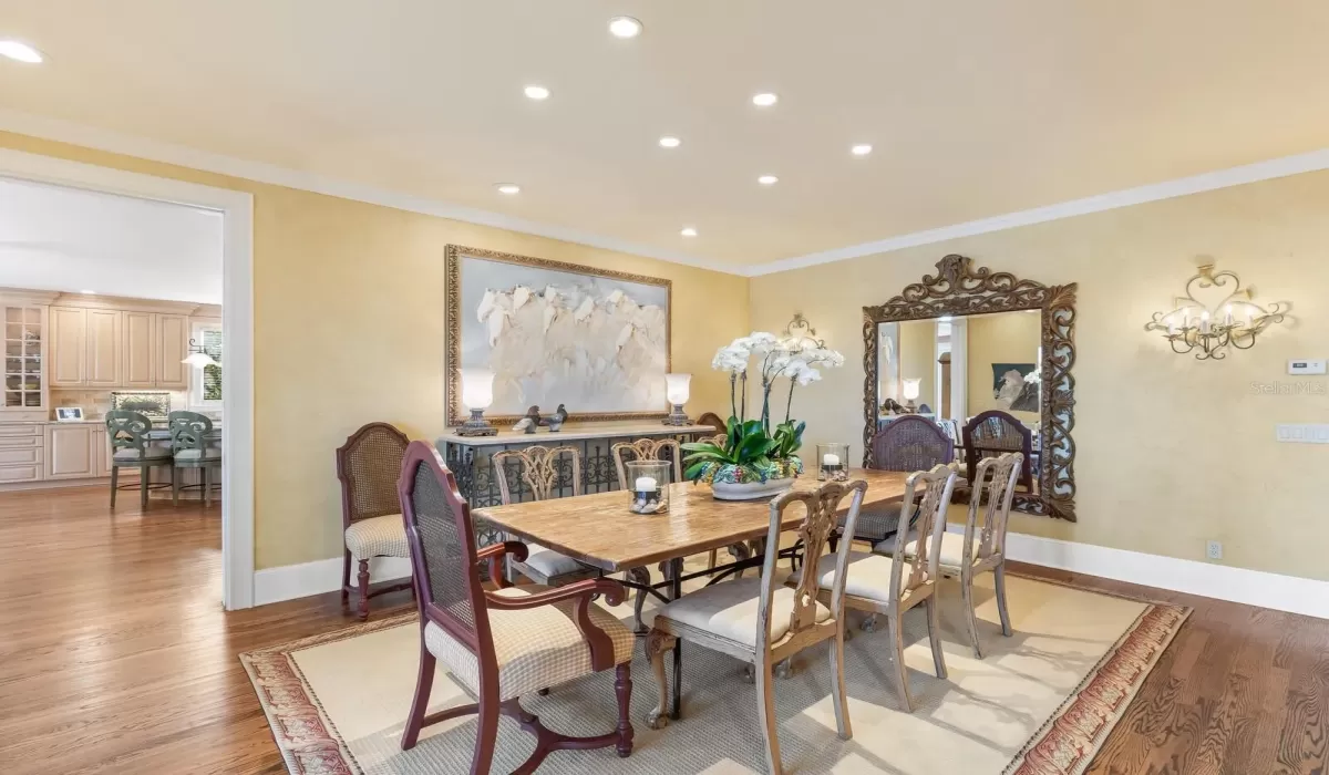 5 Bedrooms Bedrooms, 0 ,4 BathroomsBathrooms,Residential,For Sale,0,D6145548