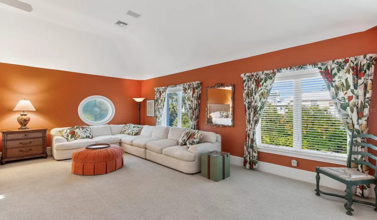 5 Bedrooms Bedrooms, 0 ,4 BathroomsBathrooms,Residential,For Sale,0,D6145548