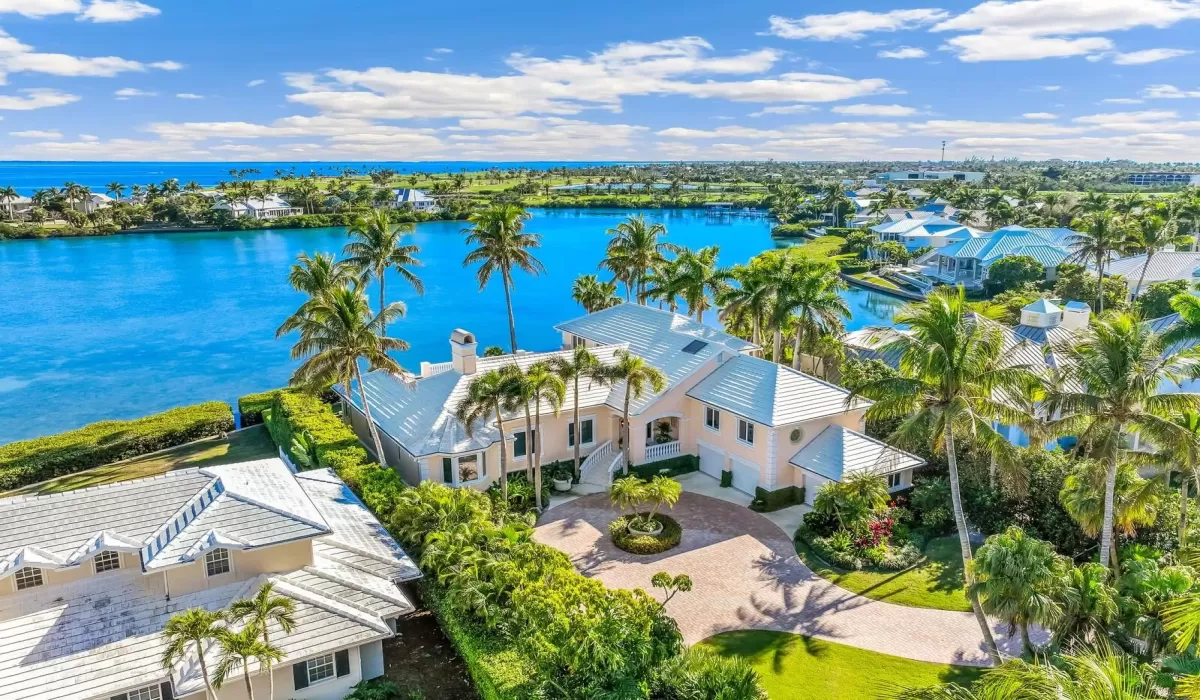 5 Bedrooms Bedrooms, 0 ,4 BathroomsBathrooms,Residential,For Sale,0,D6145548