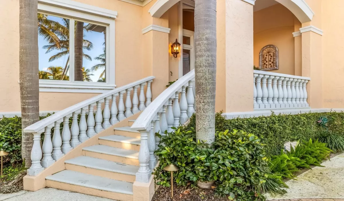 5 Bedrooms Bedrooms, 0 ,4 BathroomsBathrooms,Residential,For Sale,0,D6145548