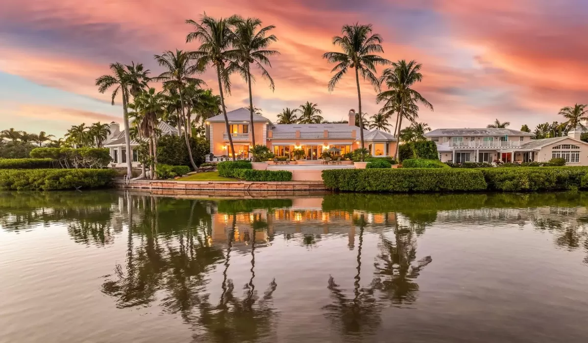 5 Bedrooms Bedrooms, 0 ,4 BathroomsBathrooms,Residential,For Sale,0,D6145548