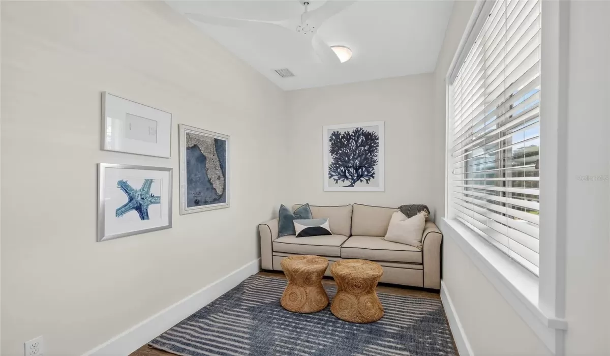 4 Bedrooms Bedrooms, 0 ,3 BathroomsBathrooms,Residential,For Sale,0,D6145605