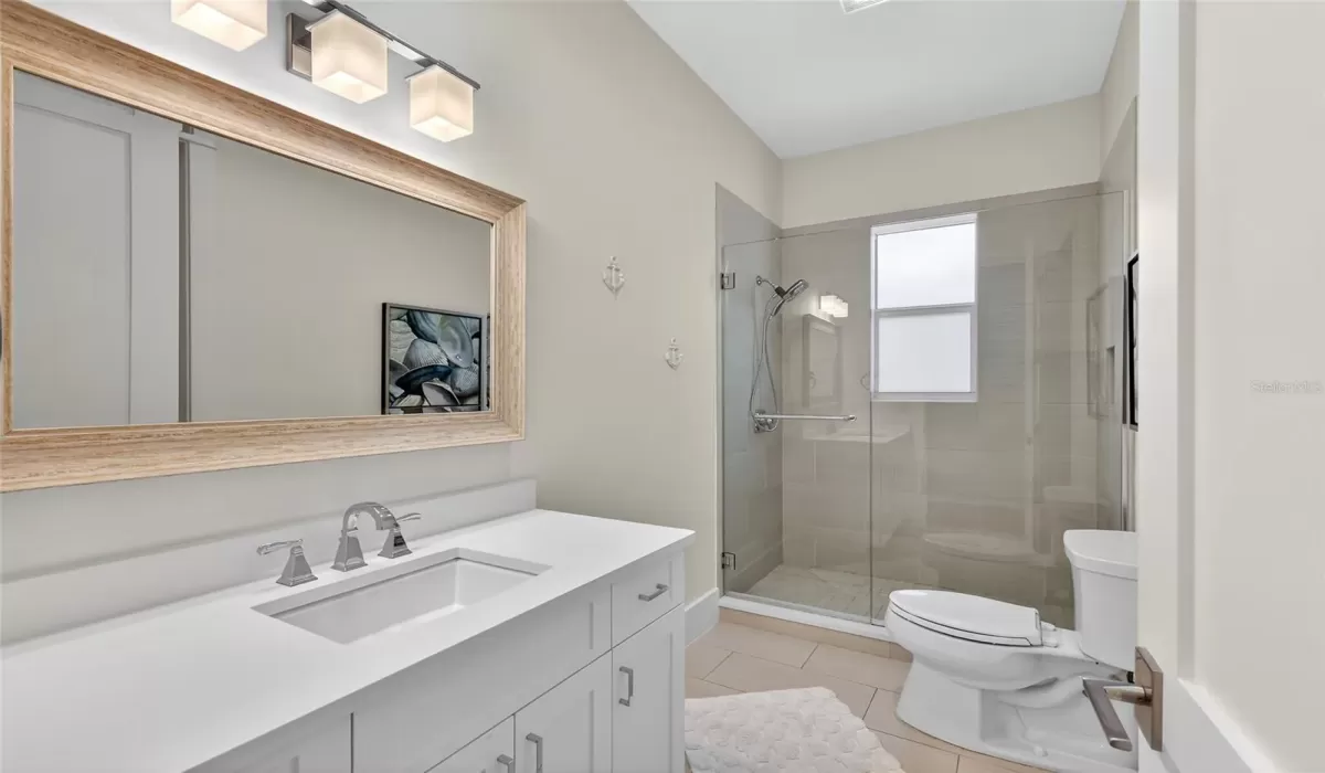 4 Bedrooms Bedrooms, 0 ,3 BathroomsBathrooms,Residential,For Sale,0,D6145605