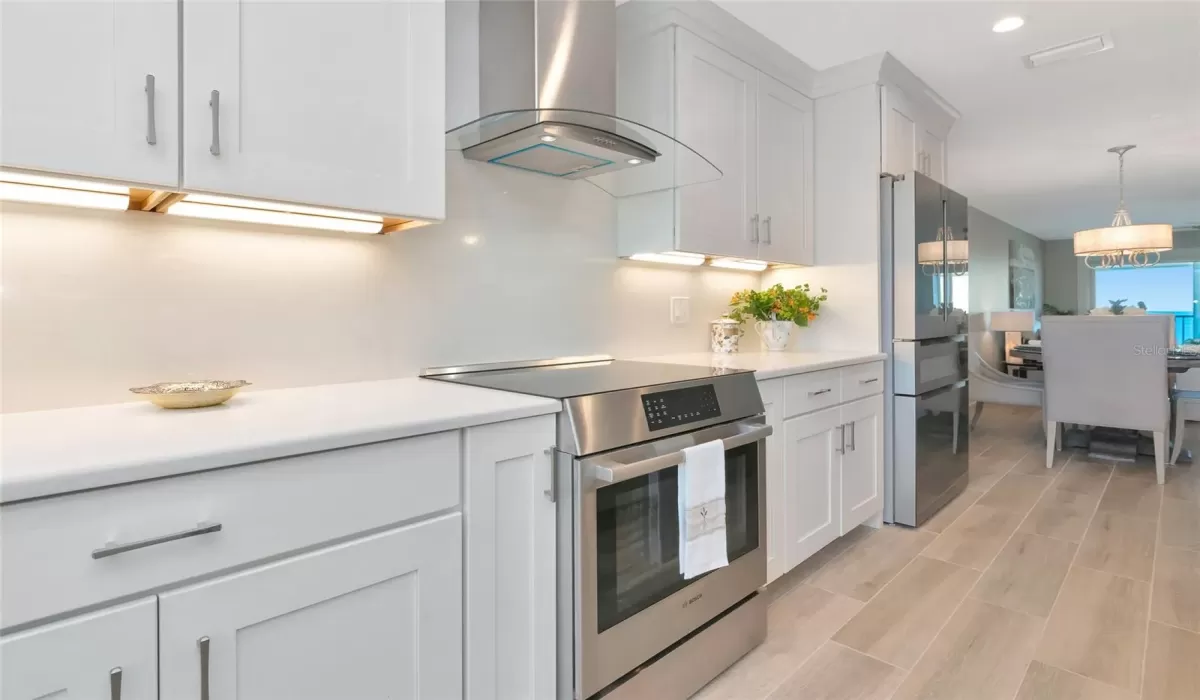 2 Bedrooms Bedrooms, 0 ,2 BathroomsBathrooms,Residential,For Sale,0,A4678882