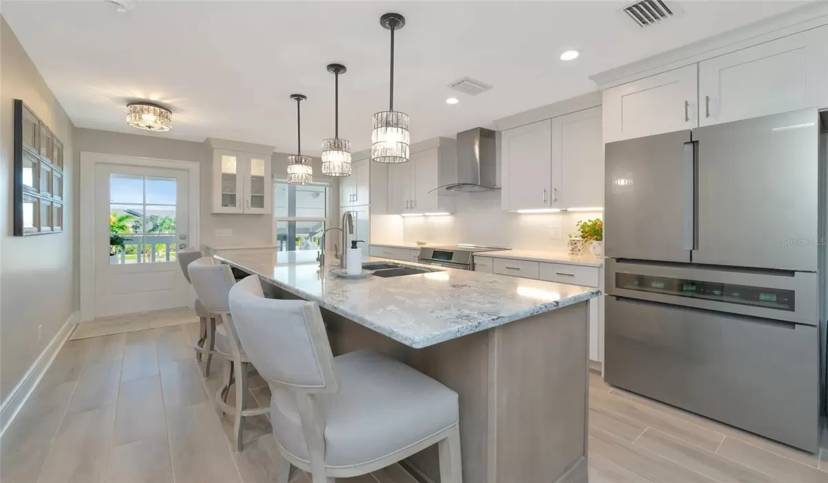 2 Bedrooms Bedrooms, 0 ,2 BathroomsBathrooms,Residential,For Sale,0,A4678882