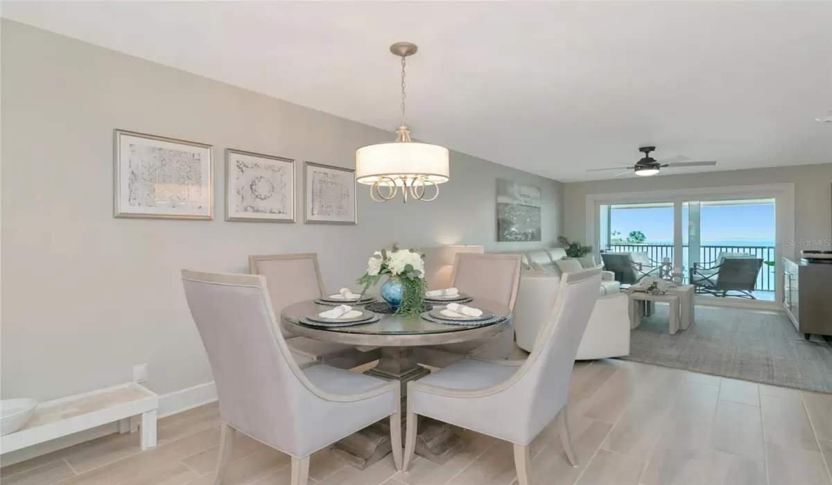 2 Bedrooms Bedrooms, 0 ,2 BathroomsBathrooms,Residential,For Sale,0,A4678882