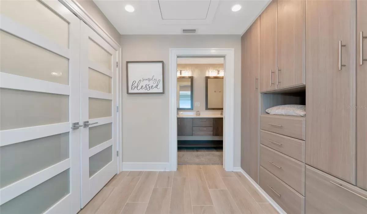 2 Bedrooms Bedrooms, 0 ,2 BathroomsBathrooms,Residential,For Sale,0,A4678882