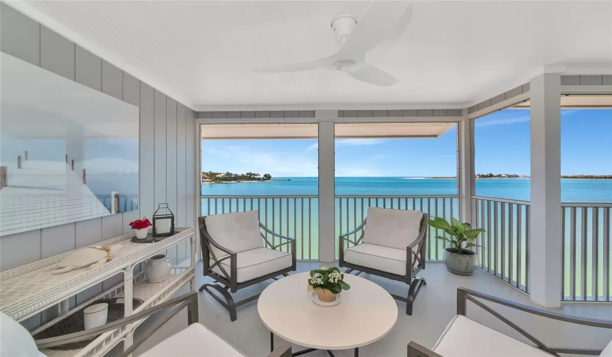 2 Bedrooms Bedrooms, 0 ,2 BathroomsBathrooms,Residential,For Sale,0,A4678882