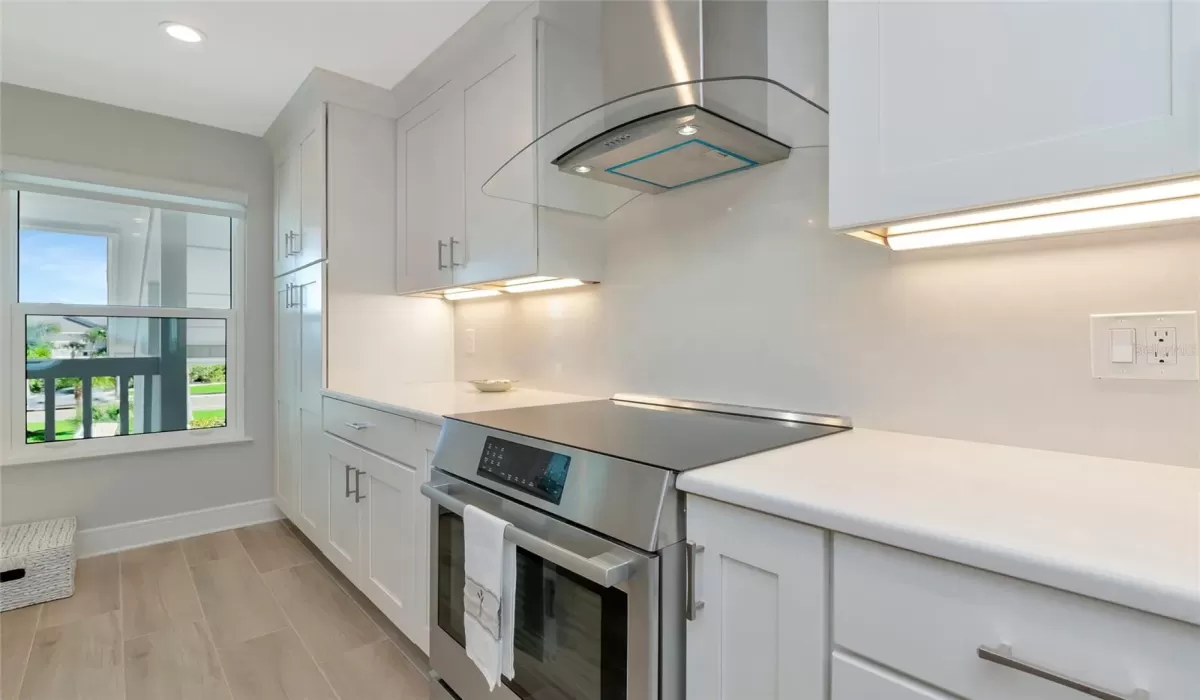 2 Bedrooms Bedrooms, 0 ,2 BathroomsBathrooms,Residential,For Sale,0,A4678882