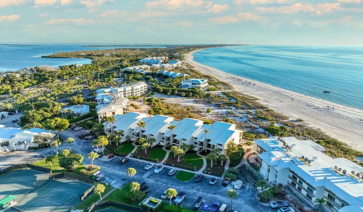 2 Bedrooms Bedrooms, 0 ,2 BathroomsBathrooms,Residential,For Sale,0,D6145465