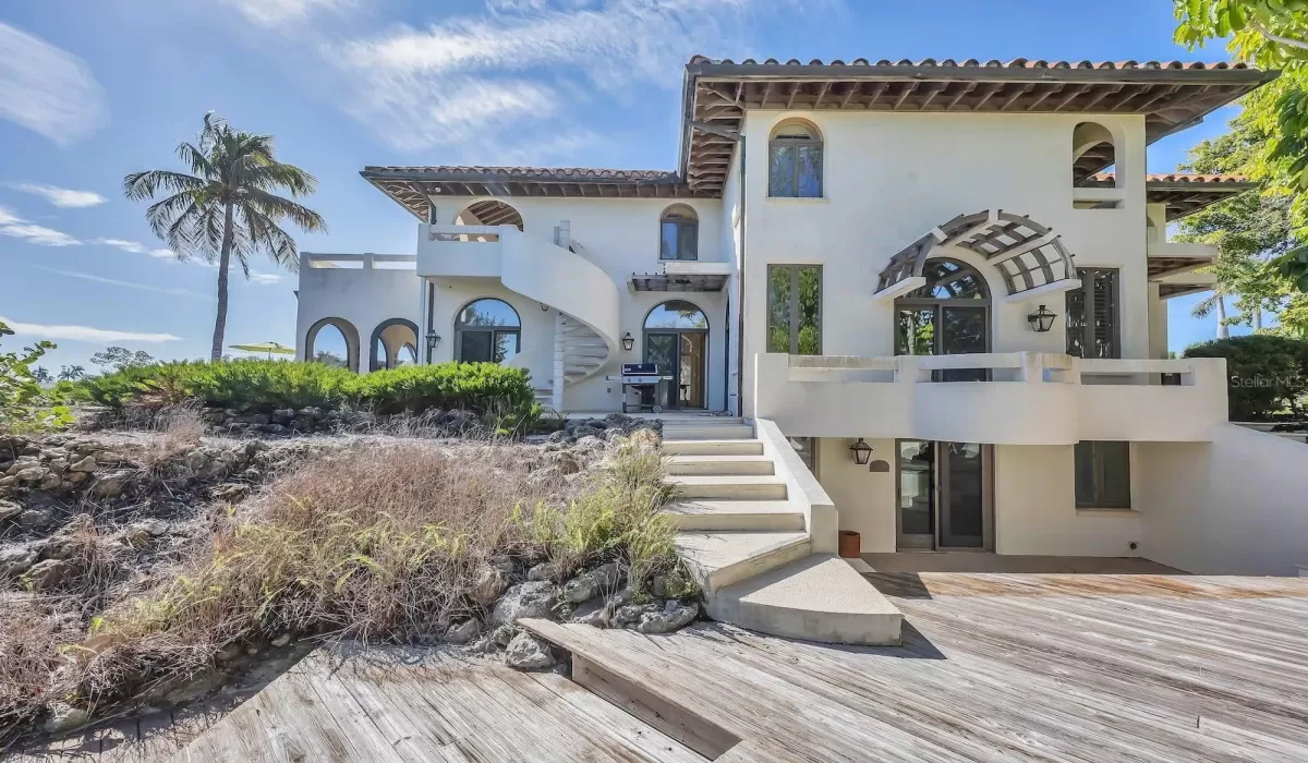 4 Bedrooms Bedrooms, 0 ,5 BathroomsBathrooms,Residential,For Sale,0,D6145817