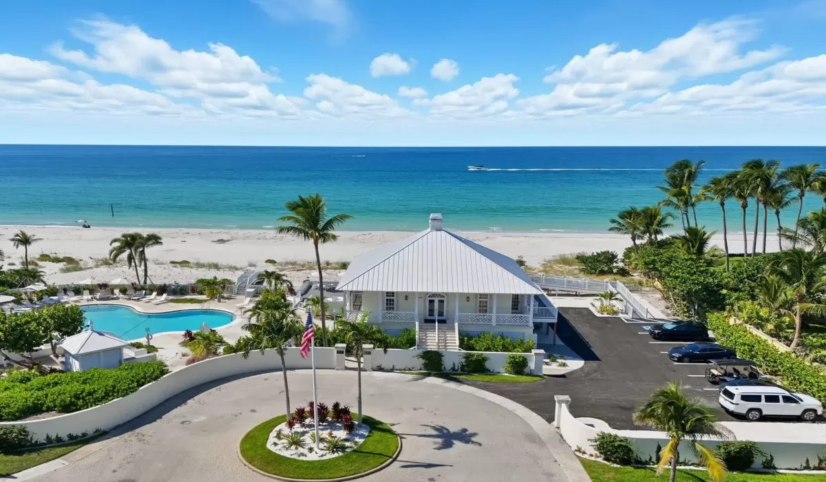 3 Bedrooms Bedrooms, 0 ,2 BathroomsBathrooms,Residential,For Sale,0,D6145879