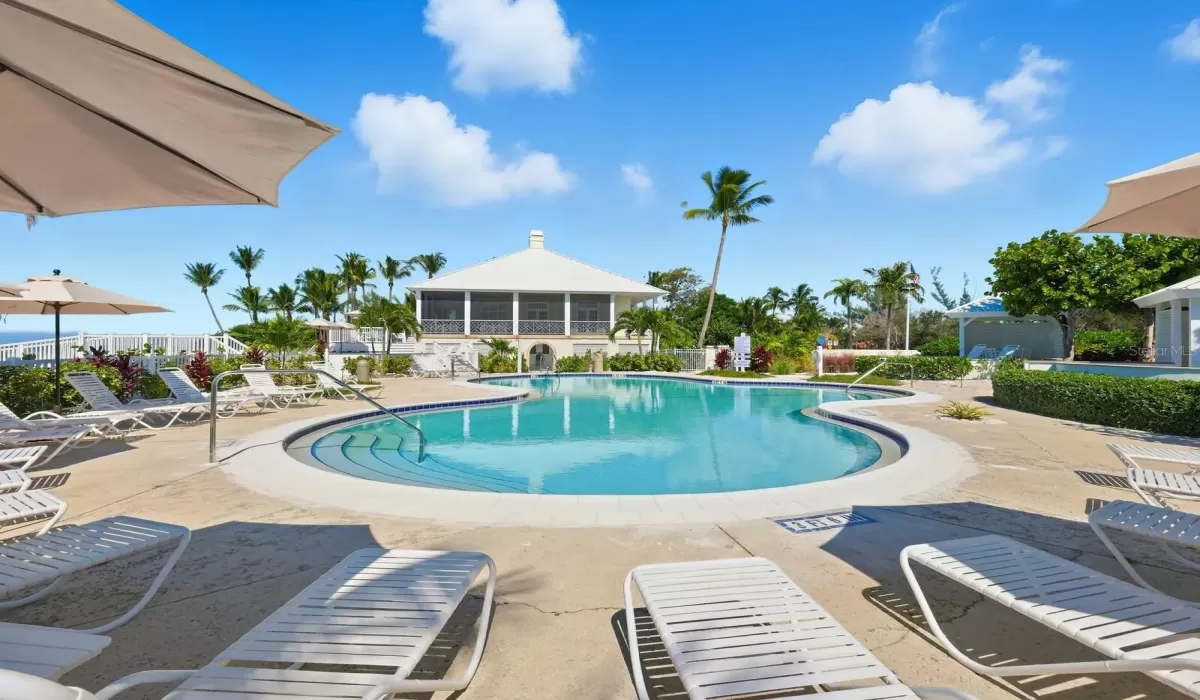 3 Bedrooms Bedrooms, 0 ,2 BathroomsBathrooms,Residential,For Sale,0,D6145879