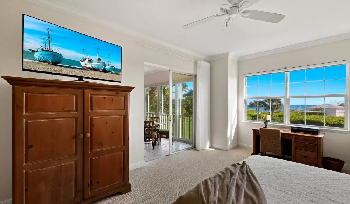 3 Bedrooms Bedrooms, 0 ,2 BathroomsBathrooms,Residential,For Sale,0,D6145879