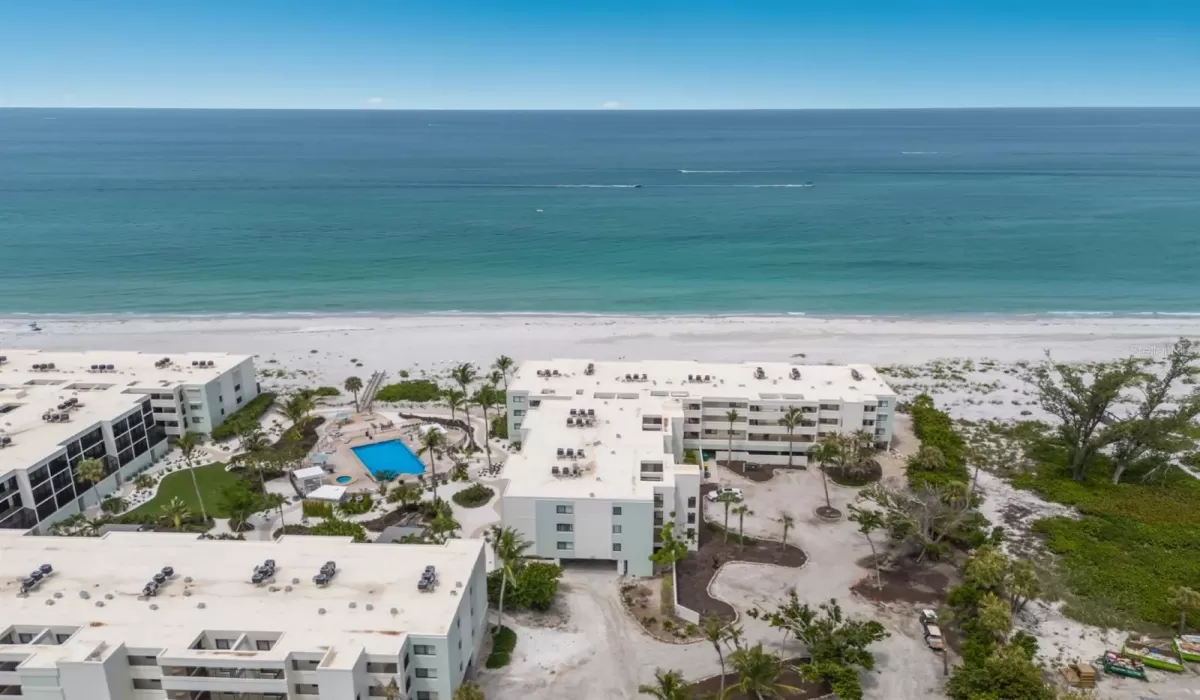 2 Bedrooms Bedrooms, 0 ,2 BathroomsBathrooms,Residential,For Sale,0,D6145831