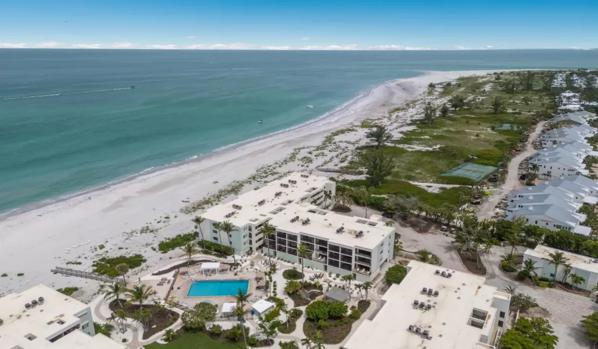 2 Bedrooms Bedrooms, 0 ,2 BathroomsBathrooms,Residential,For Sale,0,D6145831